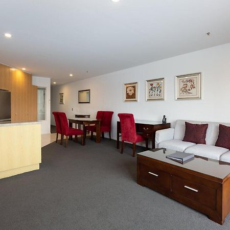Fino Hotel & Suites Крайстчърч Екстериор снимка