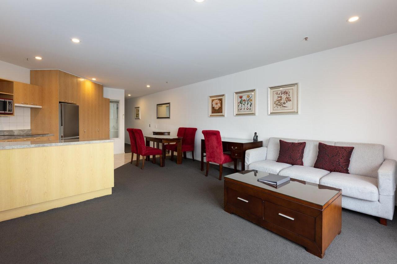 Fino Hotel & Suites Крайстчърч Екстериор снимка