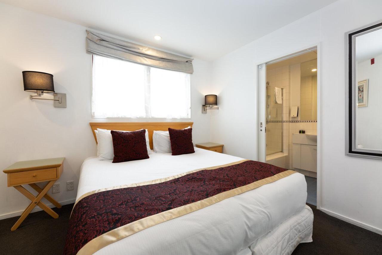 Fino Hotel & Suites Крайстчърч Екстериор снимка