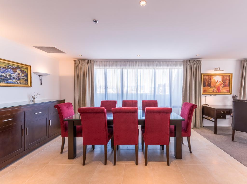 Fino Hotel & Suites Крайстчърч Екстериор снимка