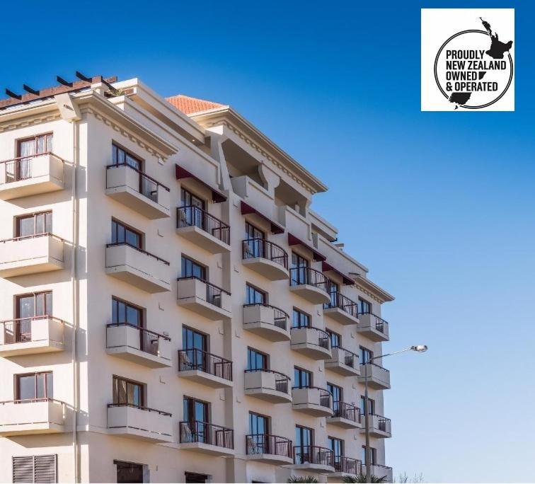 Fino Hotel & Suites Крайстчърч Екстериор снимка